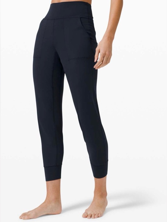 Lululemon Align Jogger 28"
True Navy ✨ - Picture 2 of 9